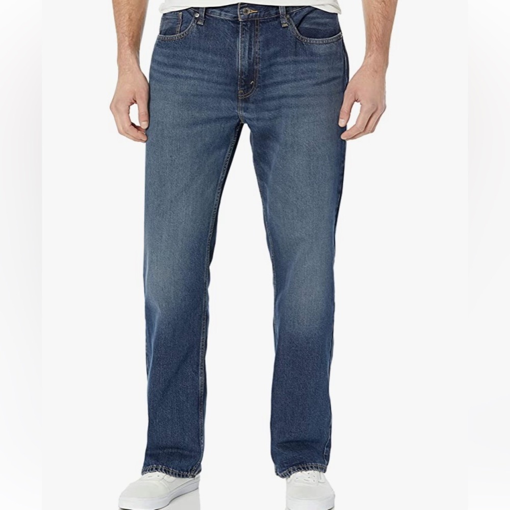 (B51) Signature Levi’s Strauss Relaxed Fit Flex Performance Jeans, Sz 30x30, NWT